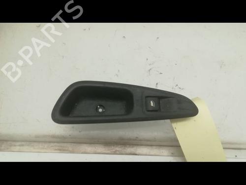 Used Right rear window switch Right rear window switch PEUGEOT 308 SW I (4E_, 4H_) 1.6 HDi (90 hp) 9598100 9598100