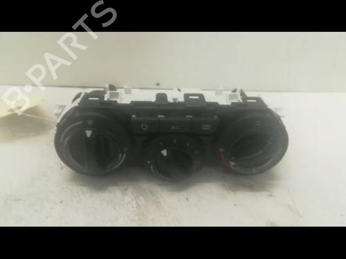 Used Climate control Climate control 9600923 9600923
