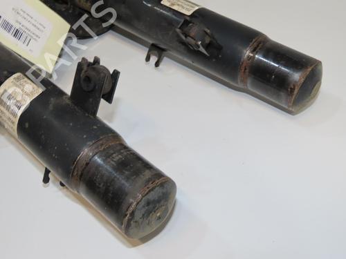 Right front shock absorber CITROËN C4 CACTUS 1.2 VTi 82 | BP37275860M17 - Image 2