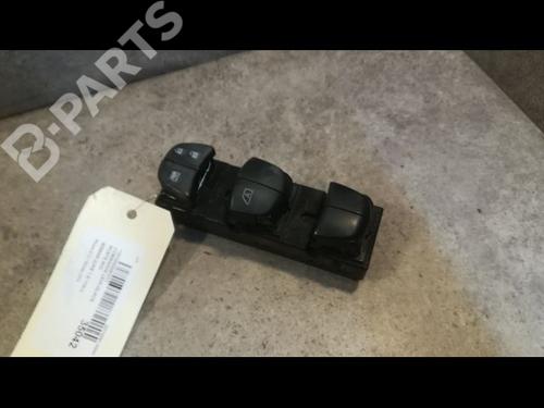 Used Left front window switch Left front window switch NISSAN JUKE (F15) 1.2 DIG-T (115 hp) 9596929 9596929