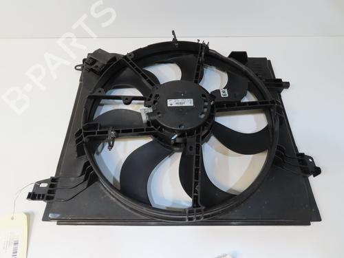 Used Radiator fan Radiator fan 38713658 38713658