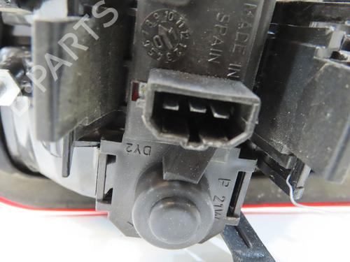Fanale portellone destro Fanale portellone destro SEAT LEON (1M1) 1.9 TDI (130 hp) 36283734 36283734