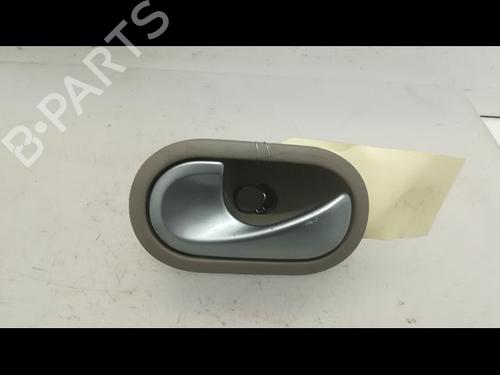 Used Front left interior door handle Front left interior door handle 9596105 9596105