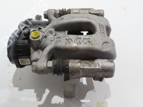 Used Left rear brake caliper Left rear brake caliper PEUGEOT 208 II (UB_, UP_, UW_, UJ_) 1.2 PureTech 100 (101 hp) 28830060 28830060