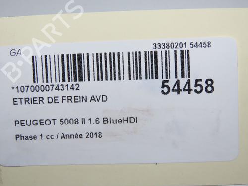 Used Right front brake caliper Right front brake caliper PEUGEOT 5008 II (MC_, MJ_, MR_, M4_) 1.6 BlueHDi 120 (MCBHZH, MCBHZW) (120 hp) 33860622 33860622