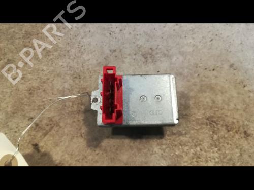 Used Heater resistor Heater resistor VW PASSAT B5.5 (3B3) 1.9 TDI (101 hp) 11677346 11677346