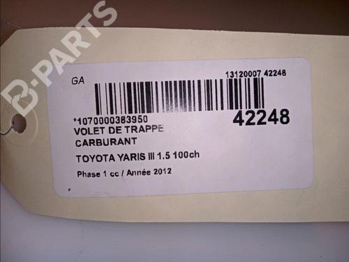 Fuel flap TOYOTA YARIS (_P13_) 1.5 Hybrid (NHP130_, NHP130) | BP11098736C131