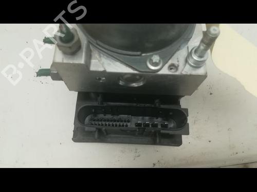 Used ABS pump DACIA SANDERO 1.5 dCi (88 hp) 9598045