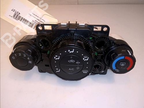 AC Styreenhet / Manøvreringsenhet FORD FIESTA VI (CB1, CCN) 1.4 TDCi (70 hp) 11101029