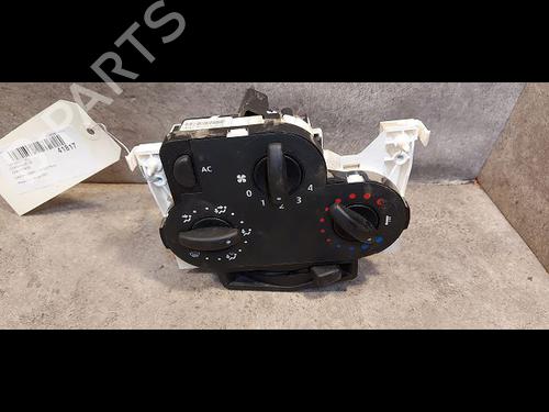 Used Climate control Climate control DACIA LOGAN MCV (KS_) 1.5 dCi (KS0K) (68 hp) 9613468 9613468
