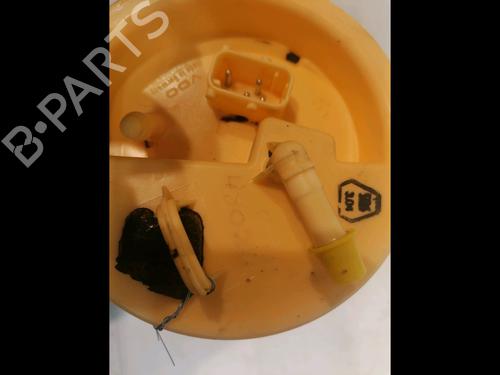 Used Fuel pump BMW 3 (E90) 320 d (150 hp) 15770904