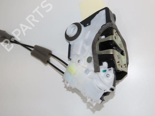 front-right-lock-toyota-yaris-_p21_-_pa1_-_ph1_-2020-36427197 main image