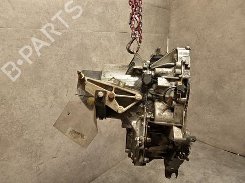 Used Gearbox RENAULT CLIO I (B/C57_, 5/357_) 1.2 (5/357Y, 5/357K) (58 hp) 9615795