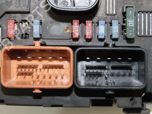 fuse-box-peugeot-307-3ac-2000-2001-2002-2003-2004-2005-2006-2007-2008-2009-2010-2011-2012-31935951 main image