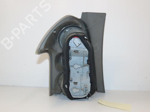 Højre baglygte TOYOTA COROLLA Verso (ZER_, ZZE12_, R1_) 2.2 D-4D (AUR10_, AUR10R) | BP28832639C35 