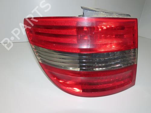 Used Left taillight Left taillight MERCEDES-BENZ B-CLASS Sports Tourer (W245) B 180 CDI (245.207) (109 hp) 36310672 36310672