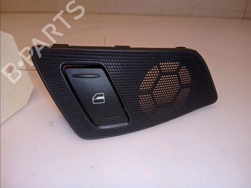 Used Right rear window switch Right rear window switch SKODA YETI (5L) 2.0 TDI (140 hp) 12538349 12538349