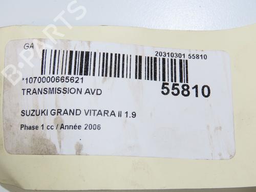 Transmisión delantera derecha SUZUKI GRAND VITARA II (JT, TE, TD) 1.9 DDiS All-wheel Drive (JT419, TD44, JB419WD, JB419XD,... (129 hp) 32100433