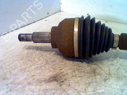 Used Left front driveshaft RENAULT LAGUNA II (BG0/1_) [2001-2007]  23172803