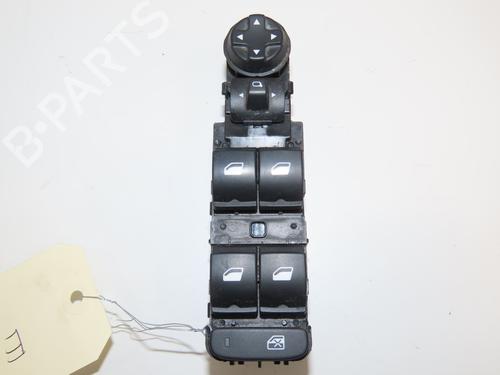 Used Left front window switch Left front window switch 19668709 19668709