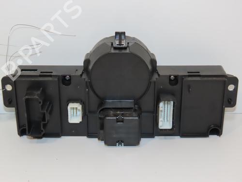 Used Climate control RENAULT KANGOO / GRAND KANGOO II (KW0/1_) 1.5 dCi 90 (KW05, KW08, KW0G, KW11) (90 hp) 28830373