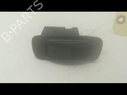 Used Right rear window switch Right rear window switch 9601724 9601724
