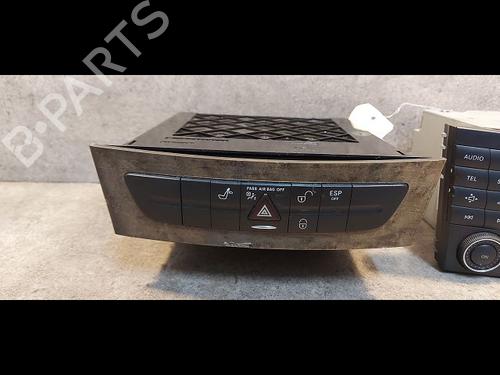 Radio MERCEDES-BENZ E-CLASS (W211) E 280 CDI (211.020) | BP23174907E6 