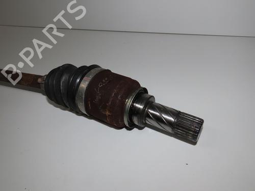 Used Left front driveshaft Left front driveshaft RENAULT CLIO III (BR0/1, CR0/1) 1.2 16V (BR02, BR0J, BR11, CR02, CR0J, CR11) (75 hp) 32332322 32332322
