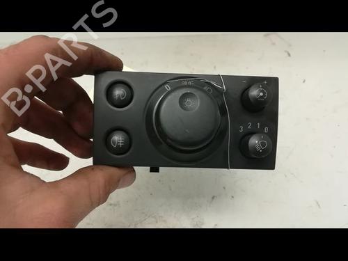 Used Headlight switch Headlight switch OPEL VECTRA C GTS (Z02) 2.2 DTI 16V (F68) (125 hp) 9594799 9594799