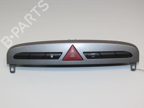 Used Warning switch PEUGEOT 308 I (4A_, 4C_) 1.6 HDi (92 hp) 26383587
