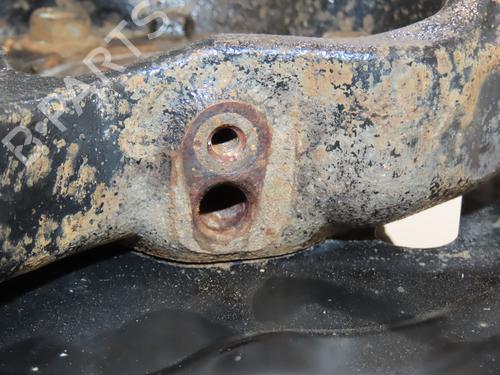 Left front steering knuckle RENAULT KOLEOS I (HY_) 2.0 dCi 4x4 (HY0K) | BP28801595M25