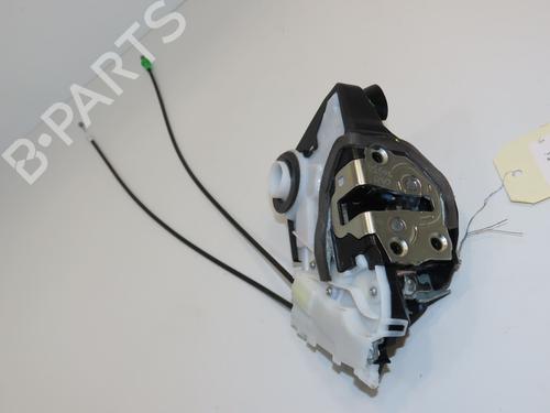 Used Front right lock TOYOTA YARIS (_P13_) 1.5 Hybrid (NHP130_) (101 hp) 18953690