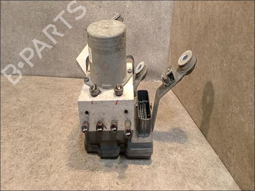Used ABS pump ABS pump KIA VENGA (YN) 1.6 CRDi 115 (116 hp) 9617563 9617563