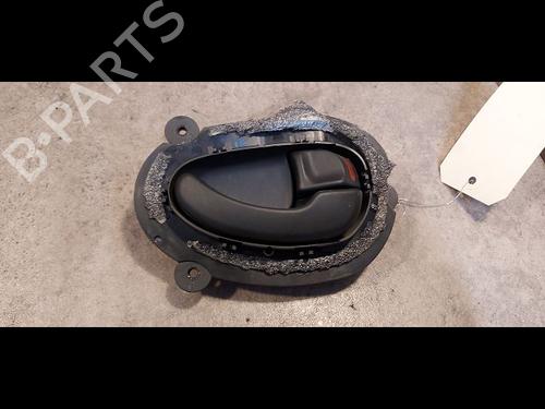 Used Rear right interior door handle Rear right interior door handle 9613016 9613016