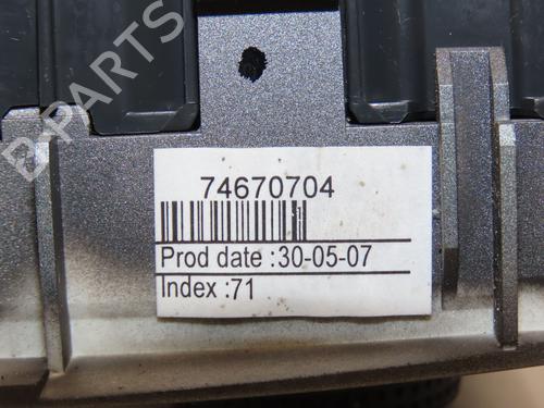 AC Styreenhet / Manøvreringsenhet OPEL VECTRA C GTS (Z02) 1.9 CDTI (F68) (120 hp) 28801720