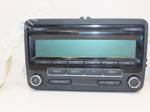 Radio VW POLO V (6R1, 6C1) 1.6 TDI (90 hp) 28968032