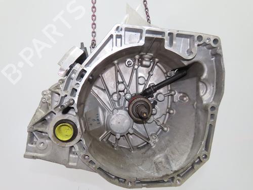 gearbox-renault-captur-i-j5_-h5_-2013-36345228 main image