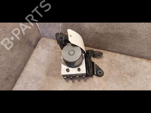 abs-pump-renault-scenic-ii-jm01_-20-jm05-jm0u-jm1n-jm1u-jm2v-7701062137-2003-2004-2005-2006-2007-2008-2009-2010-9608348 main image