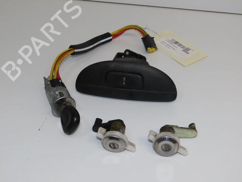 Modulo elettronico RENAULT SCÉNIC I MPV (JA0/1_, FA0_) 2.0 16V (JA1B, JA1D, JA0C) (139 hp) 29739510