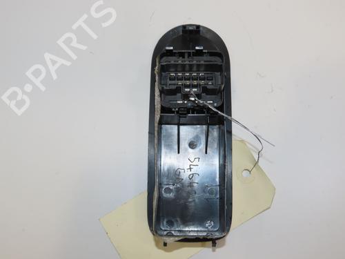 Interrupteur de vitre avant gauche RENAULT MEGANE II (BM0/1_, CM0/1_) 1.6 16V | BP29469776I27