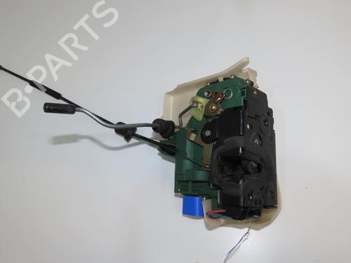 Used Front right lock VW POLO IV (9N_, 9A_) 1.9 SDI (64 hp) 32872970