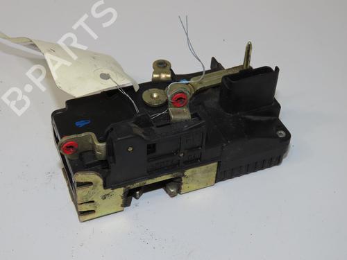 Używane Zamek drzwi przednich prawych FIAT SCUDO Van (220_) 1.9 D (69 hp) 32354769