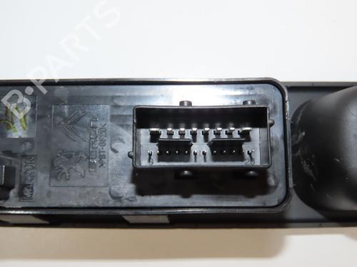 Left front window switch CITROËN C3 Picasso (SH_) 1.6 VTi 120 | BP30978874I27