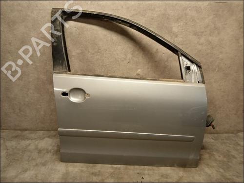 Used Right front door VW POLO (9N_, 9A_) 1.4 TDI (70 hp) 23175985