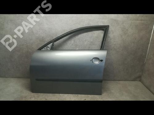 Puerta delantera izquierda SEAT CORDOBA (6L2) 1.9 TDI (131 hp) 6L4831055S