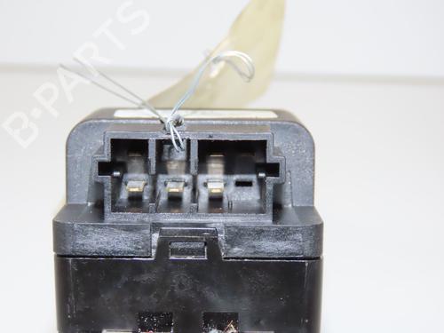Left front window switch PEUGEOT 206+ (2L_, 2M_) 1.4 HDi eco 70 | BP32253916I27 - Image 3