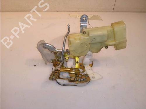 Used Front right lock TOYOTA YARIS (_P1_) 1.3 (SCP12_, SCP13_, SCP12R, SCP13R) (87 hp) 13030976