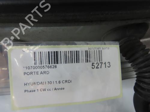 Used Right rear door HYUNDAI i30 Estate (FD) 1.6 CRDi (116 hp) 28968972