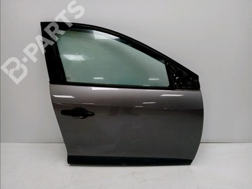 Used Right front door RENAULT MEGANE III Hatchback (BZ0/1_, B3_) 1.6 16V Hi-Flex (BZ03) (110 hp) 11102462