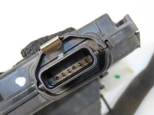 Fechadura frente esquerda Fechadura frente esquerda OPEL AGILA A (H00) 1.3 CDTI (F68) (70 hp) 36495231 36495231